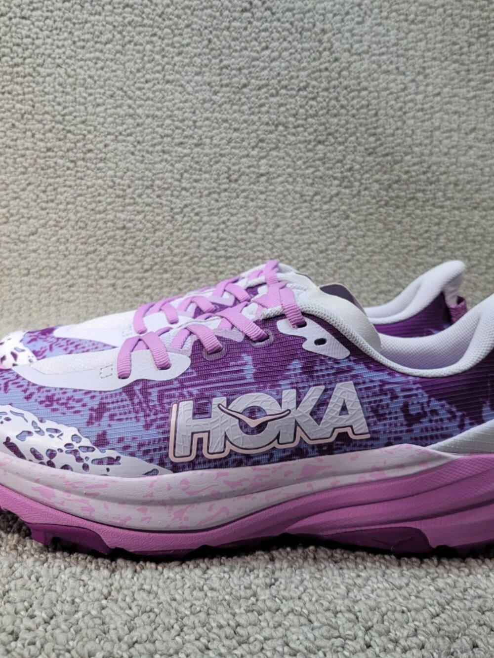 HOKA One One Speedgoat 6 Youth Size 6 Starlight Glow Lupine - Picture 3 of 11